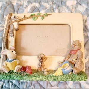 Burnes Bunny Animal-Themed Picture Frame